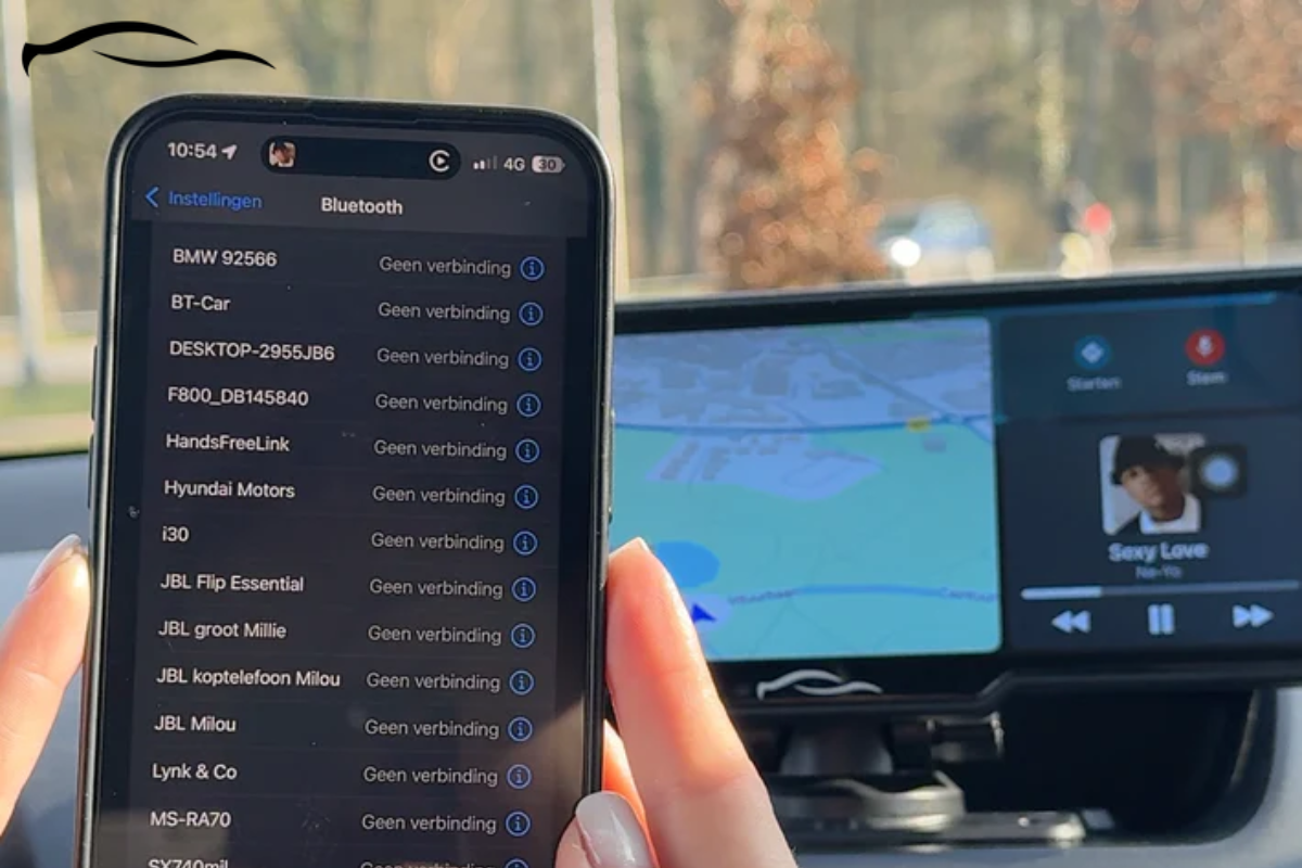 Android Auto vs. Apple CarPlay